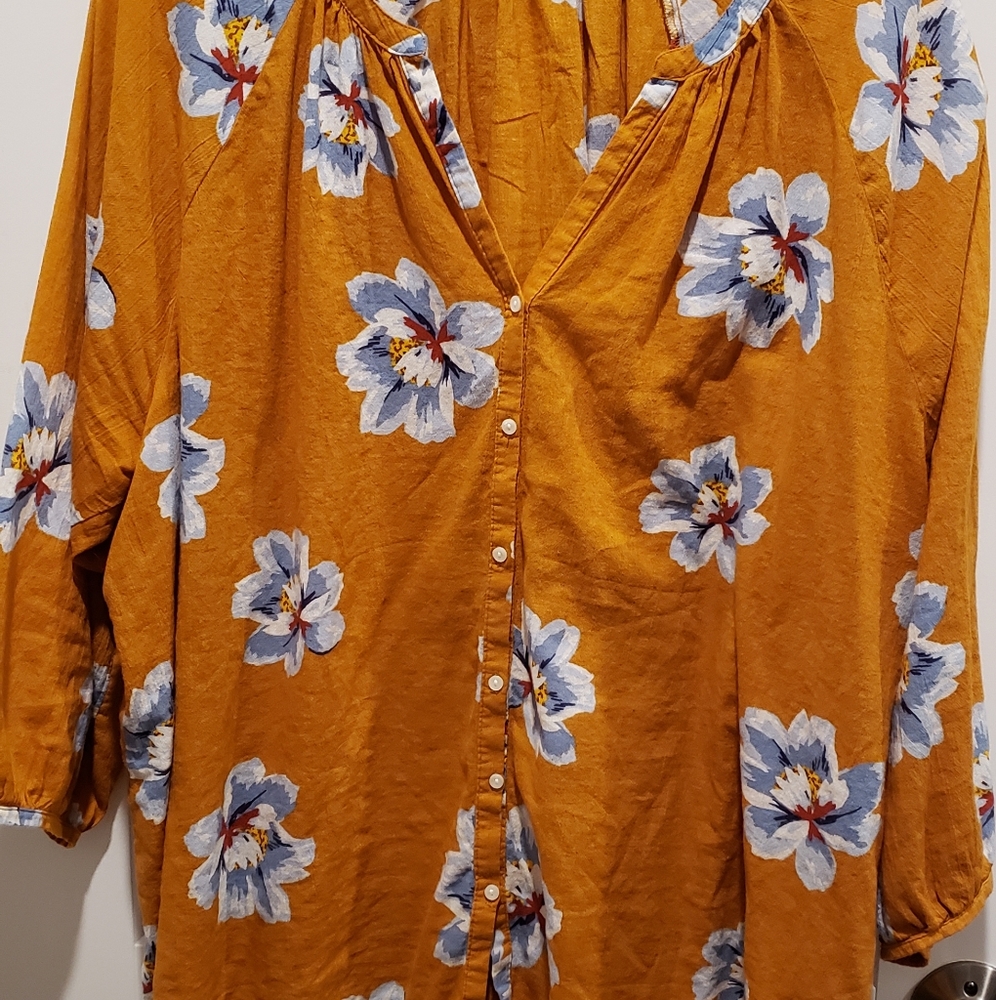 Long sleeve linen like blouse